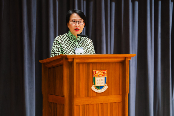 第29屆學生嘉許典禮由港大行政及財務副校長謝凌潔貞女士主禮。